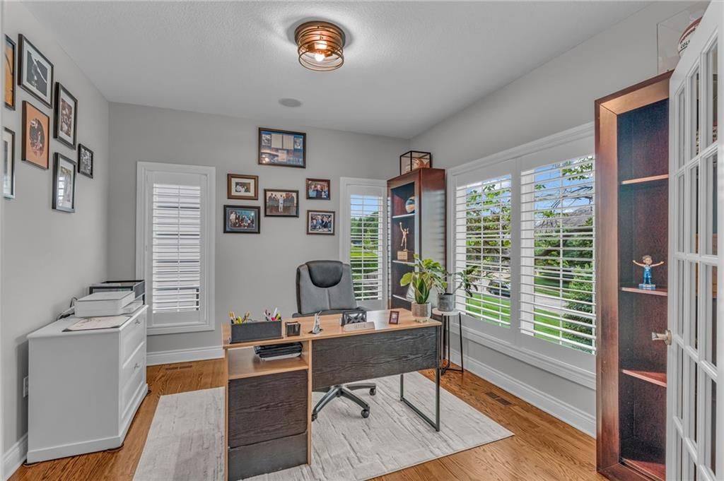 1606 Burning Tree Drive — photo 14