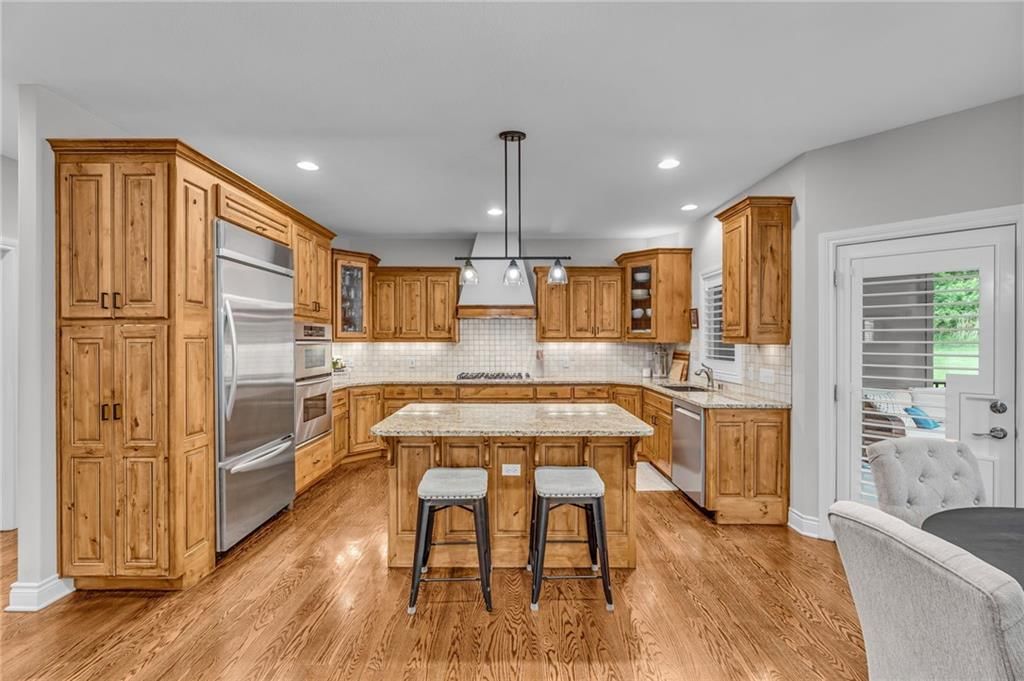 1606 Burning Tree Drive — photo 25
