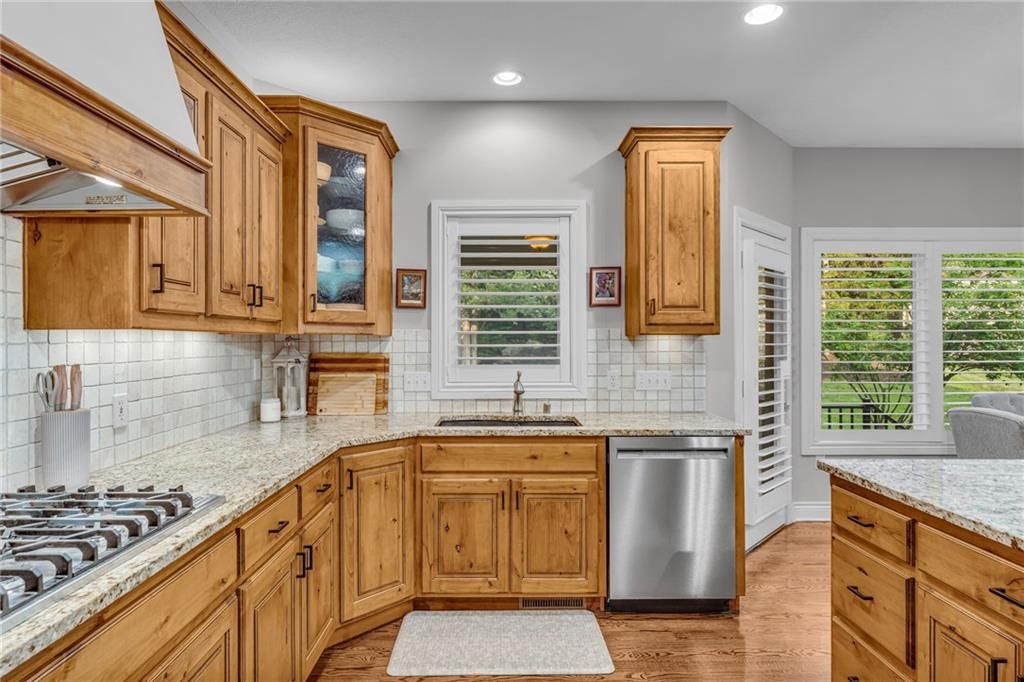 1606 Burning Tree Drive — photo 28