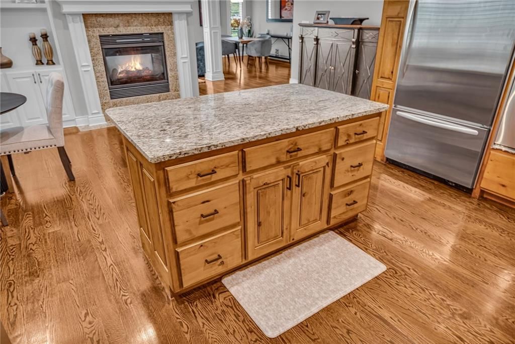1606 Burning Tree Drive — photo 30