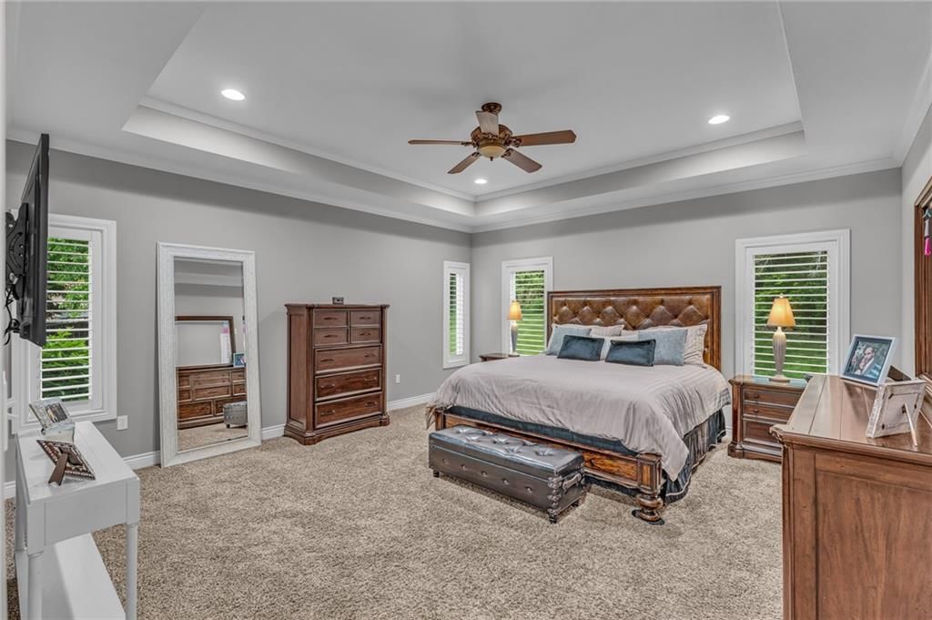 1606 Burning Tree Drive — photo 36