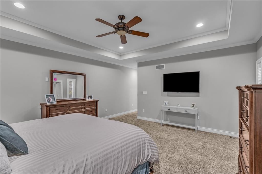 1606 Burning Tree Drive — photo 37