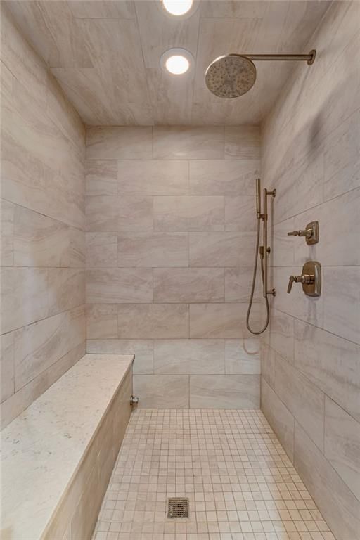 1606 Burning Tree Drive — photo 41