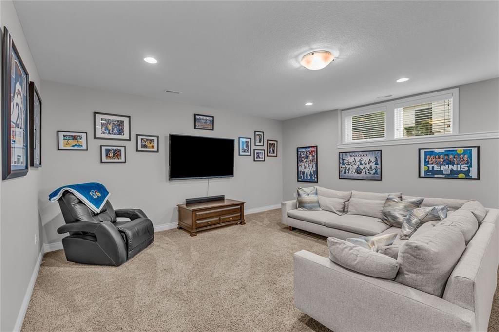 1606 Burning Tree Drive — photo 65
