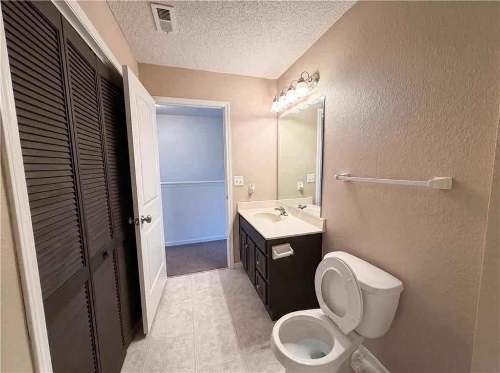 10559 E 46th Terrace — photo 14