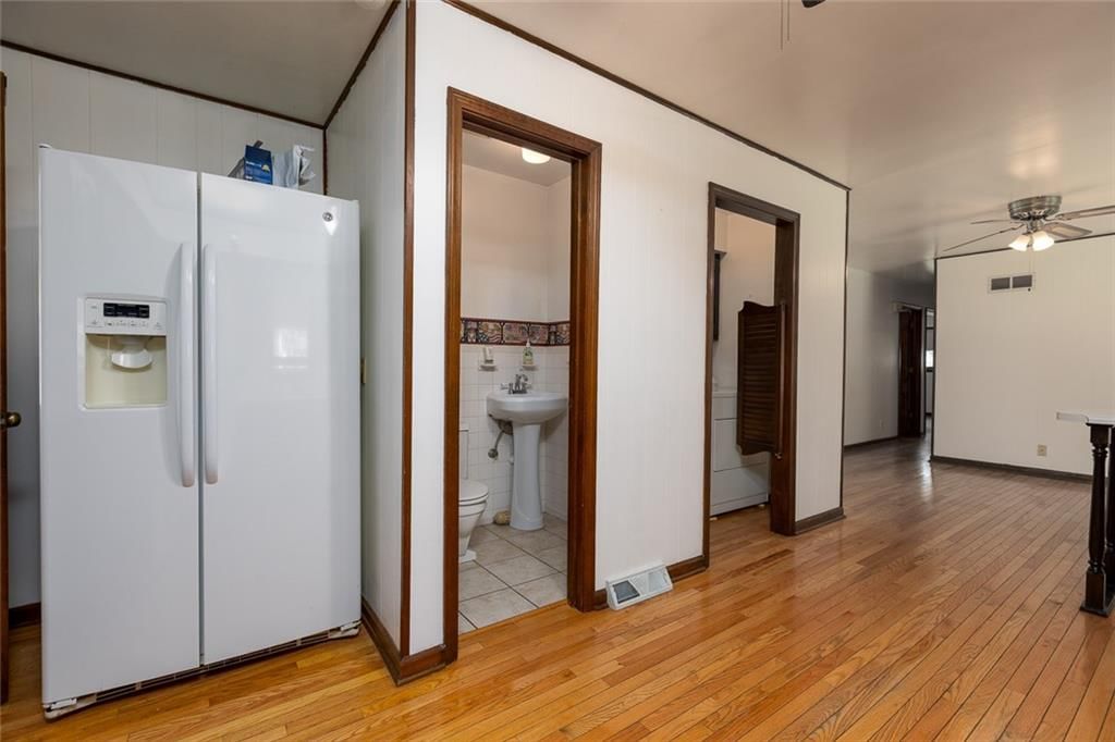 8030 N Main Street — photo 12