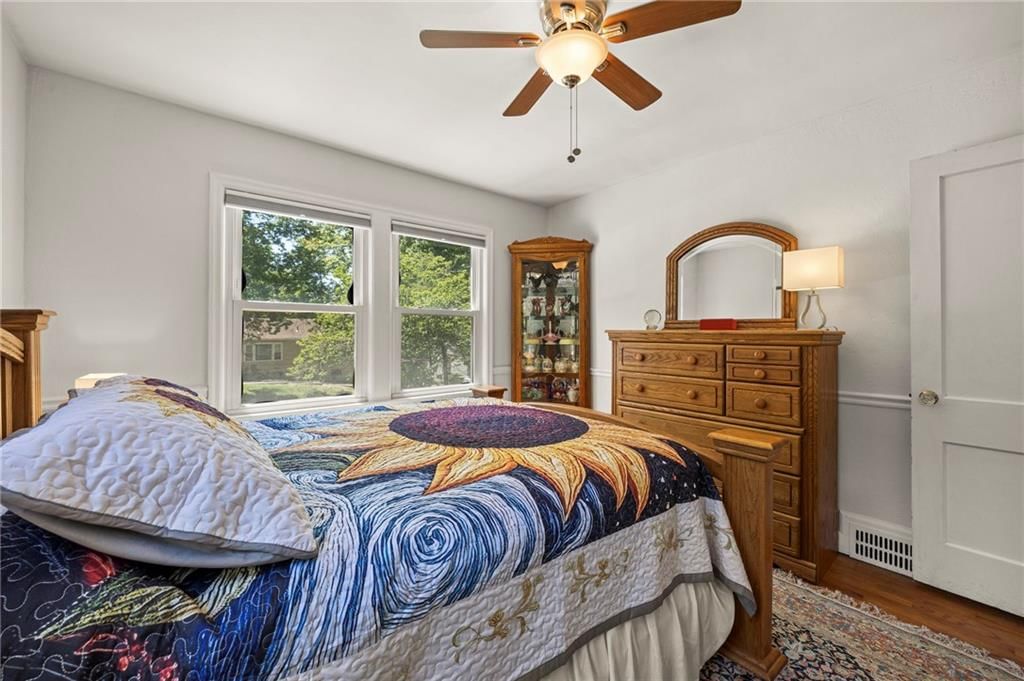 614 NE Woodlawn Street — photo 19