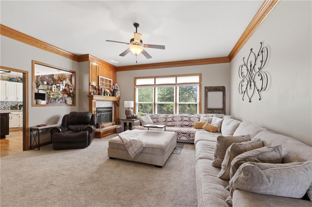 4215 SE Paddock Drive — photo 4