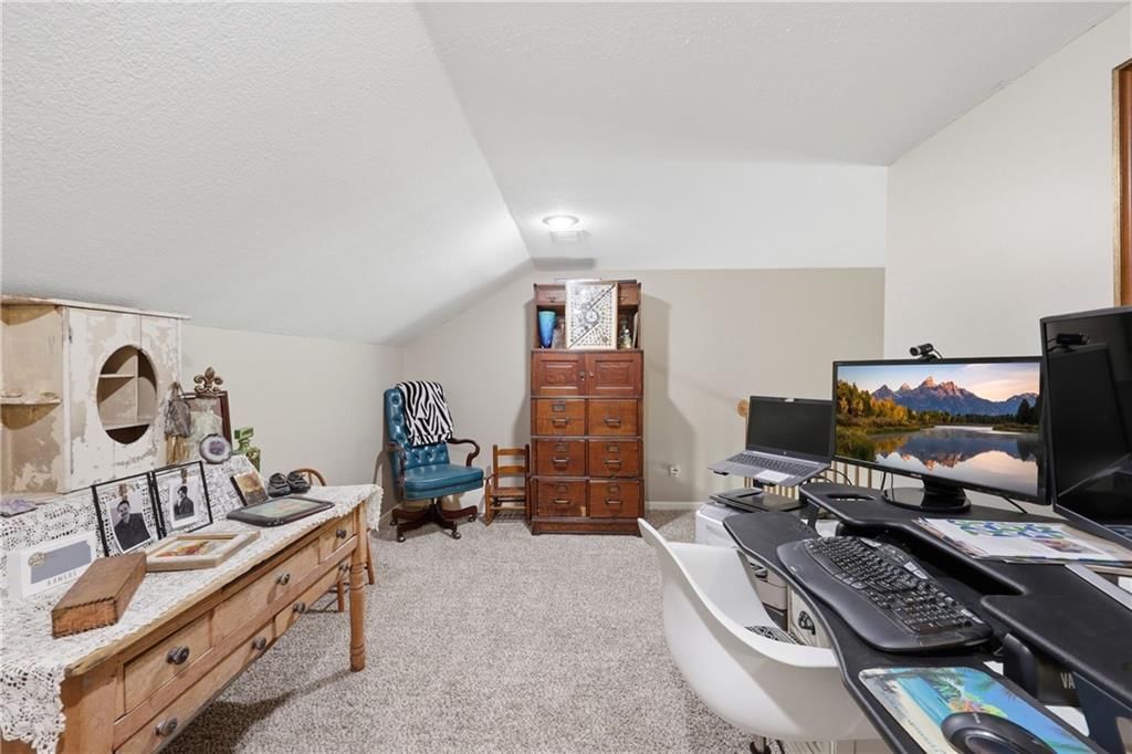 4215 SE Paddock Drive — photo 31
