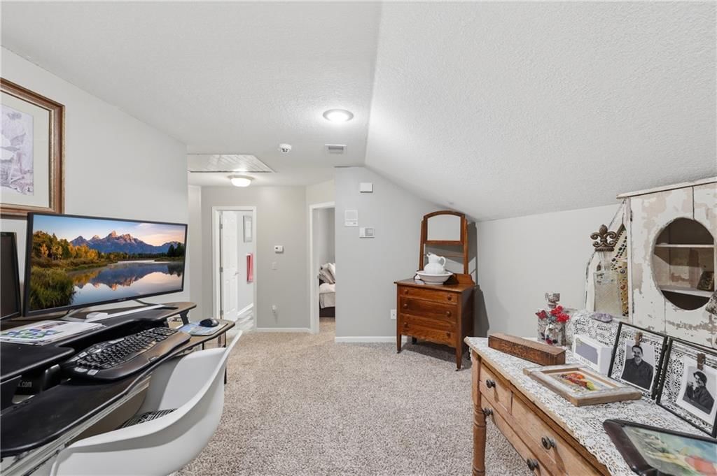 4215 SE Paddock Drive — photo 32