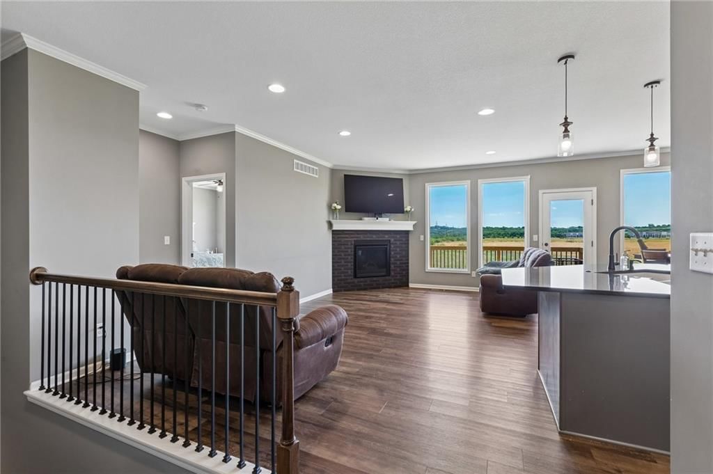 2309 S Eagle Court — photo 10