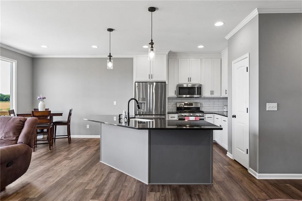 2309 S Eagle Court — photo 13