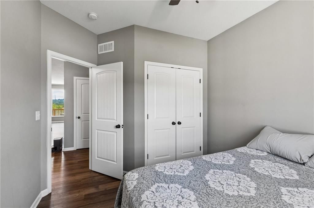 2309 S Eagle Court — photo 30