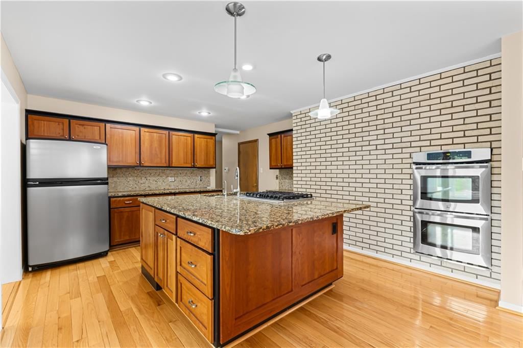 1902 Park Ridge Drive — photo 4