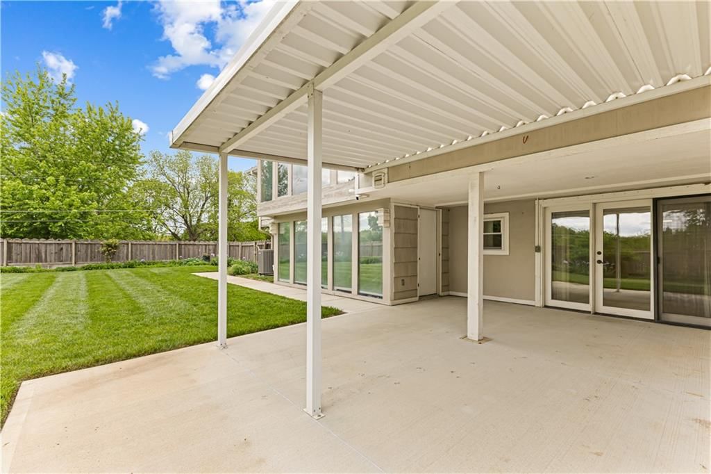1902 Park Ridge Drive — photo 53