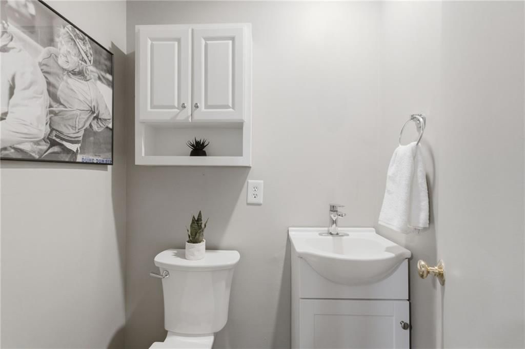 12862 Sagamore Road — photo 32