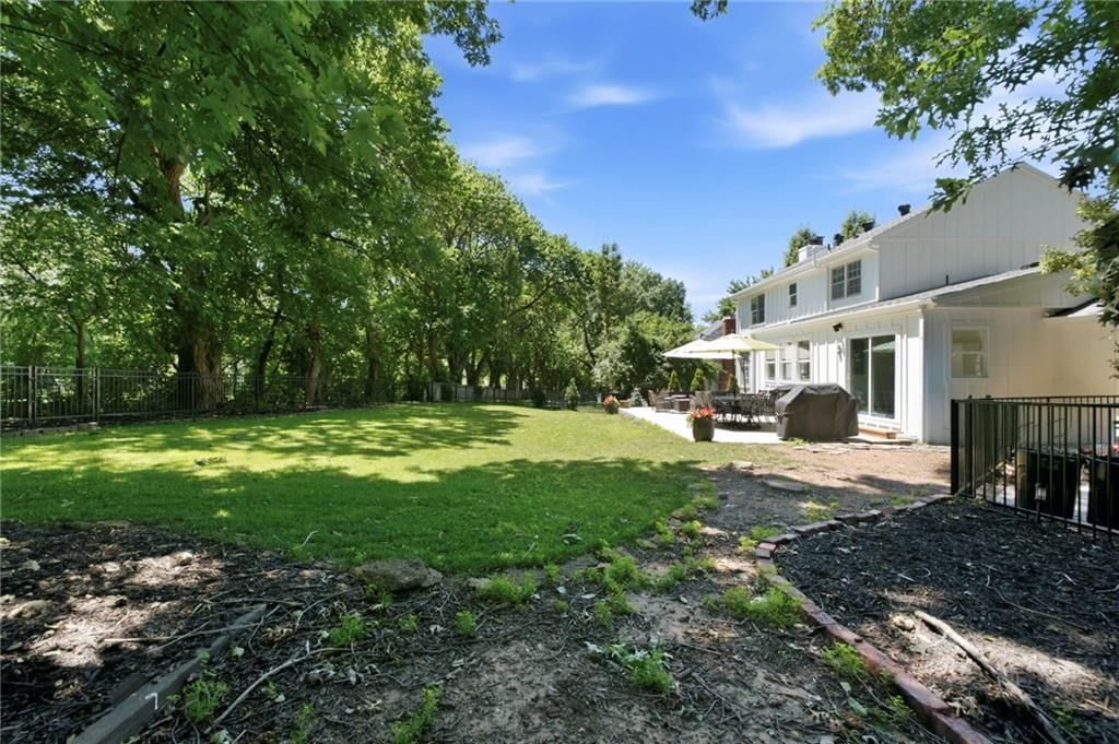 12862 Sagamore Road — photo 34