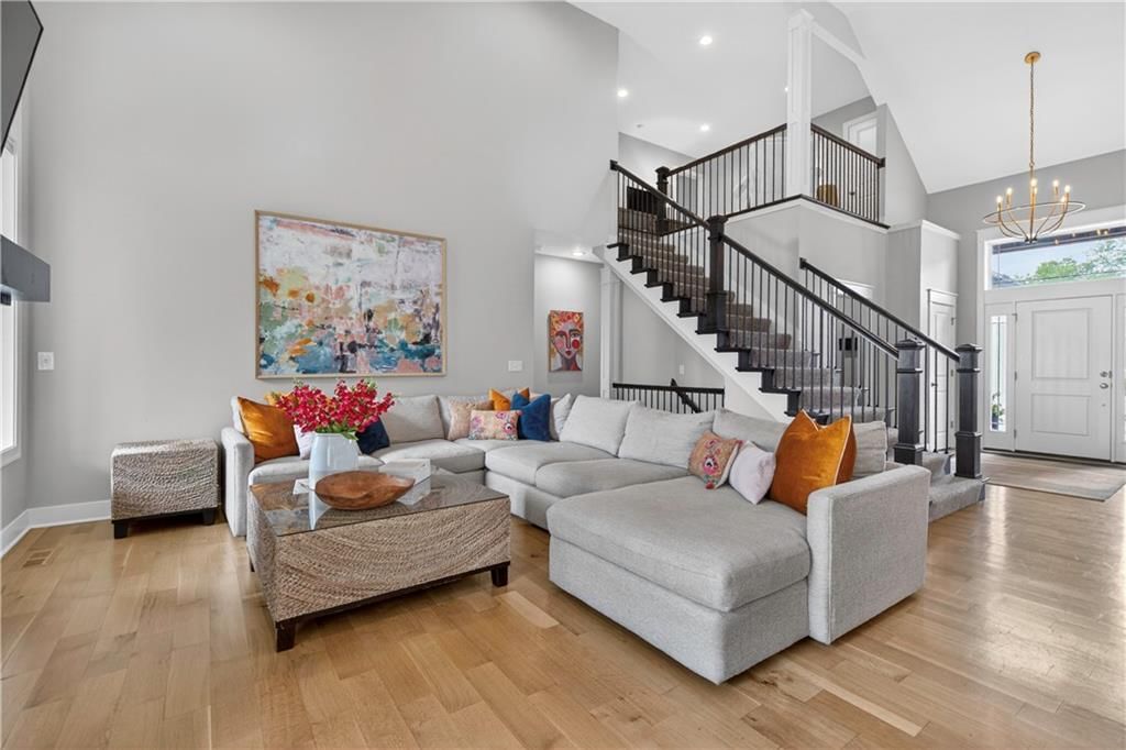 2805 NE 92nd Street — photo 15