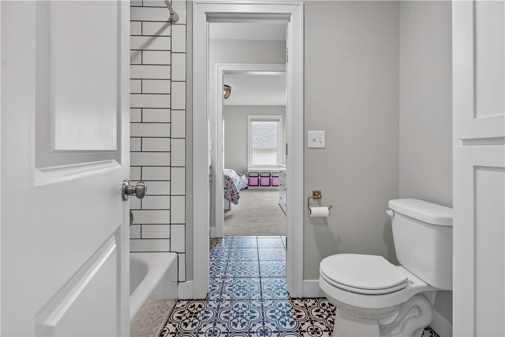 2805 NE 92nd Street — photo 28