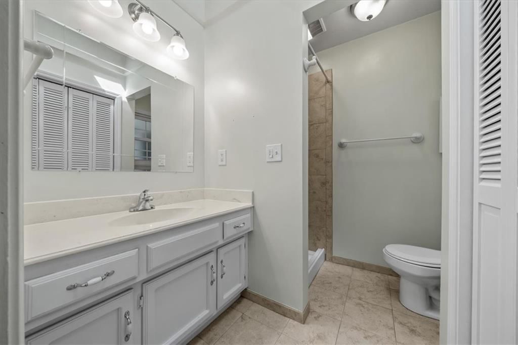 725 Laurel Avenue — photo 21