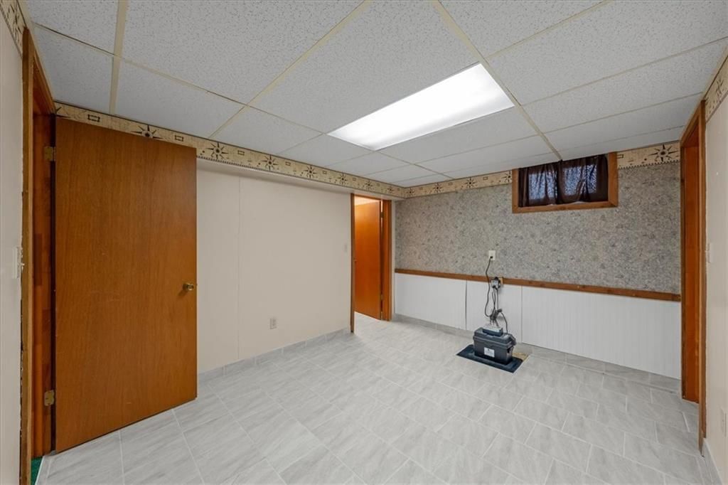 725 Laurel Avenue — photo 26
