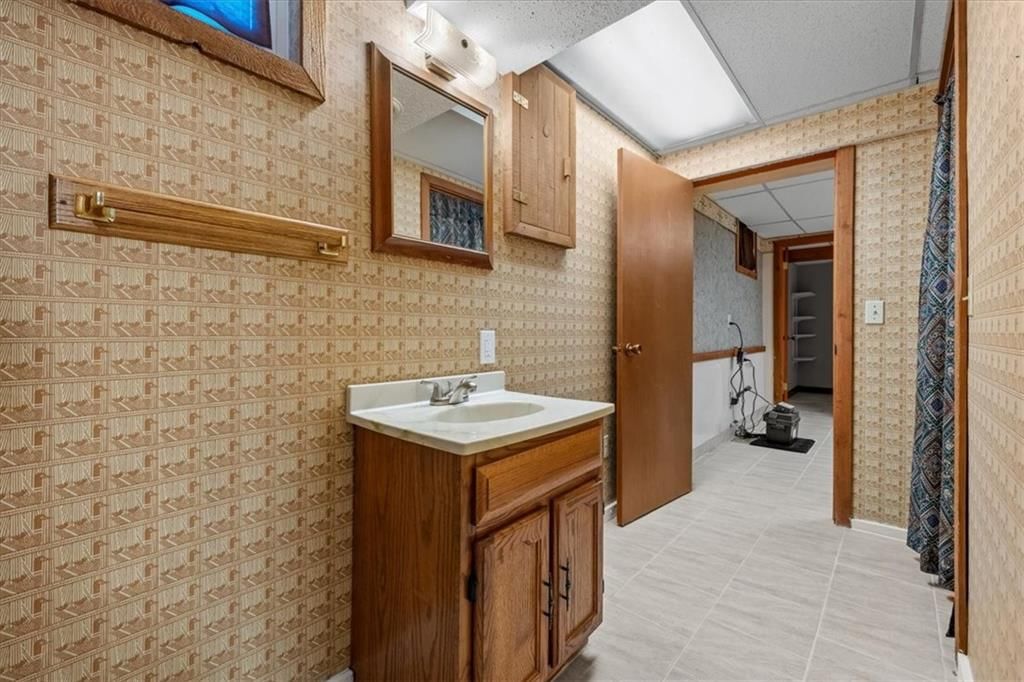 725 Laurel Avenue — photo 28