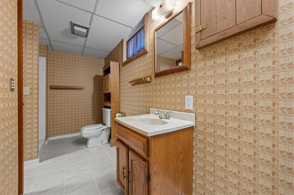 725 Laurel Avenue — photo 29
