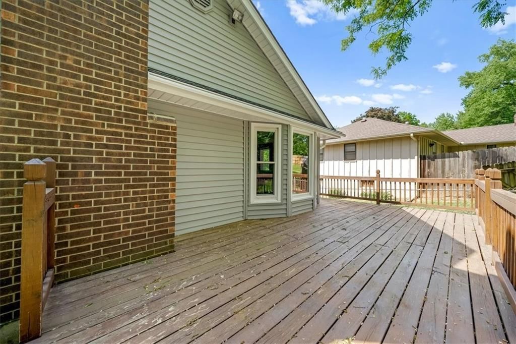 725 Laurel Avenue — photo 33