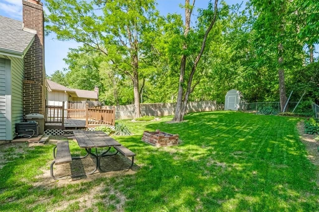 725 Laurel Avenue — photo 36