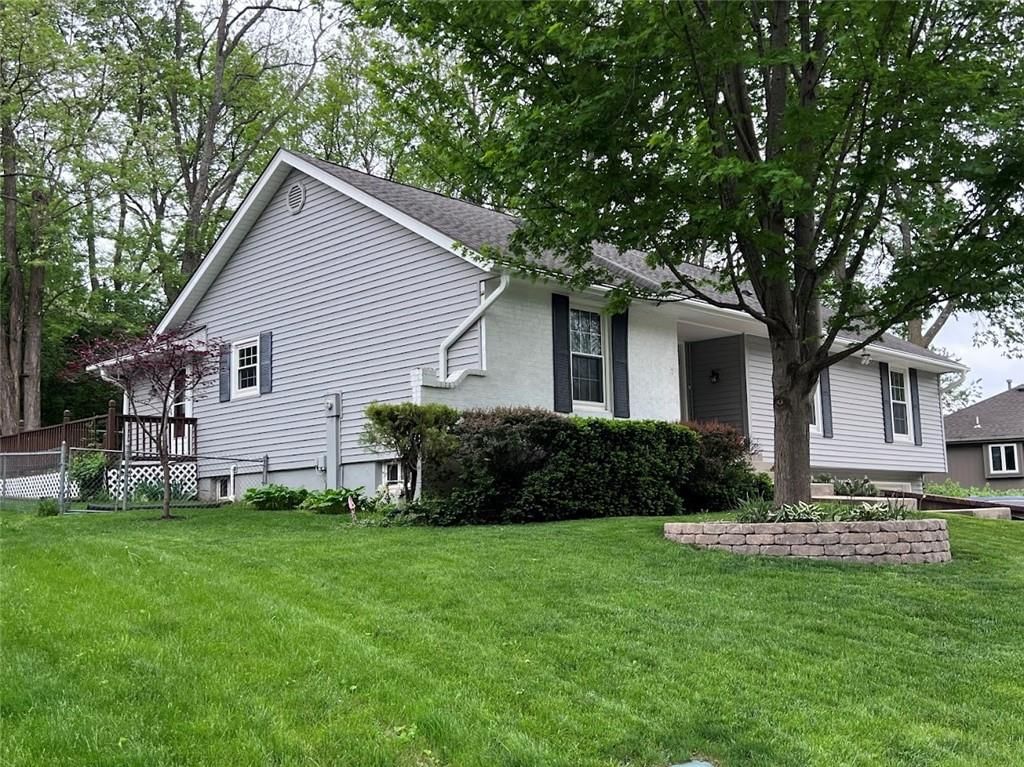 725 Laurel Avenue — photo 39