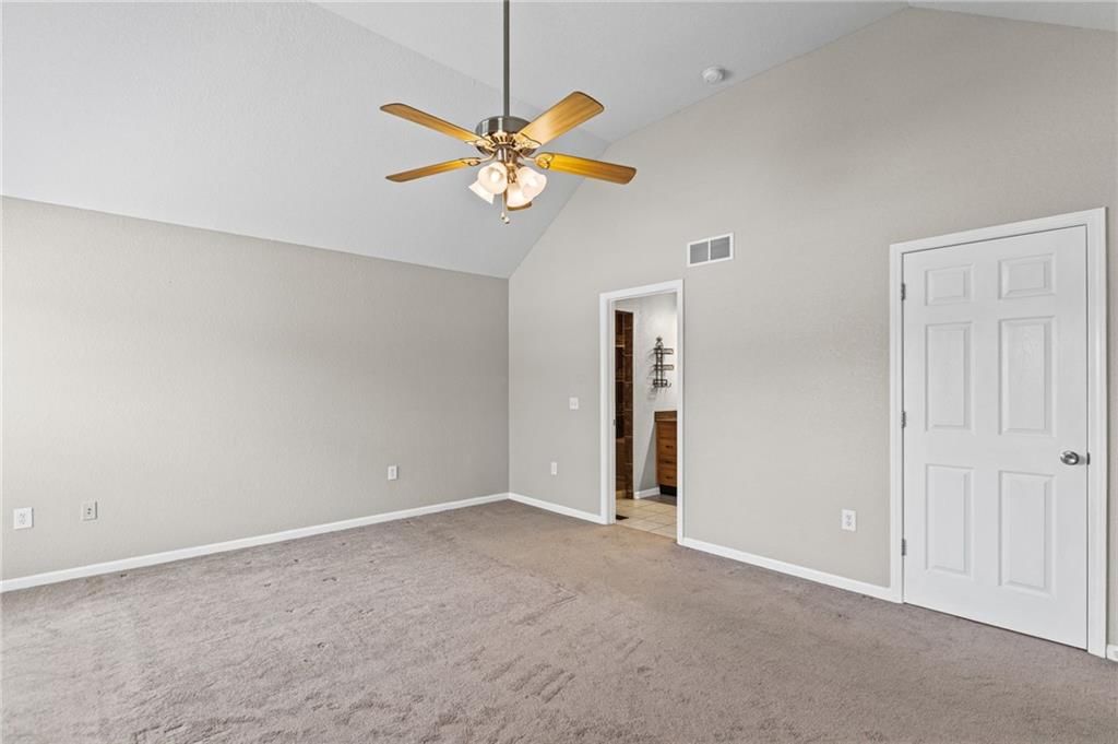 1224 Greenbrier Drive — photo 6