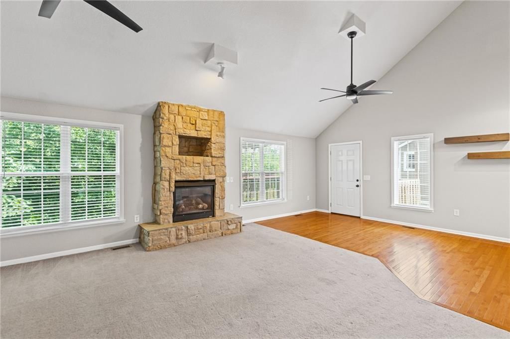 1224 Greenbrier Drive — photo 10