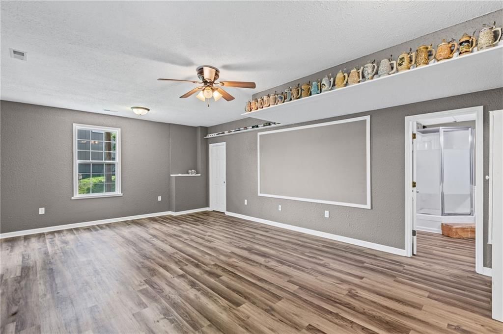 1224 Greenbrier Drive — photo 22