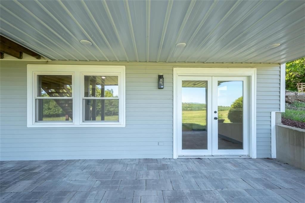 820 E 1000 Road — photo 35