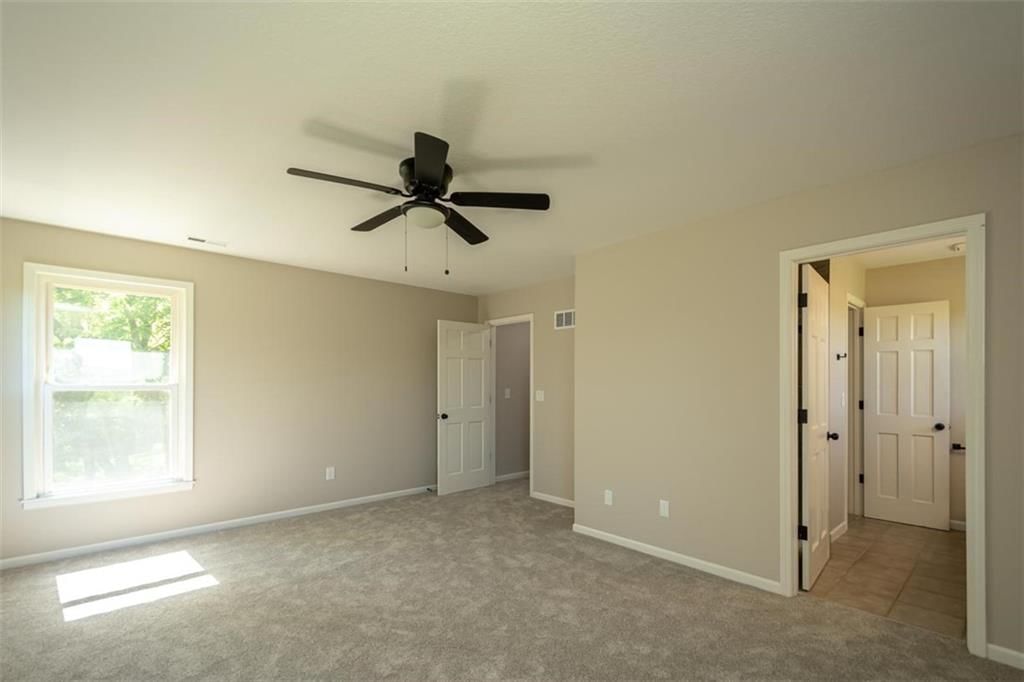 820 E 1000 Road — photo 50