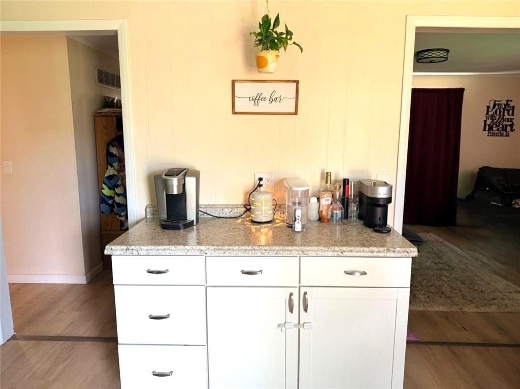 1525 Jackson Street — photo 10