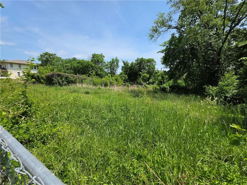 3725 Indiana Avenue — photo 3