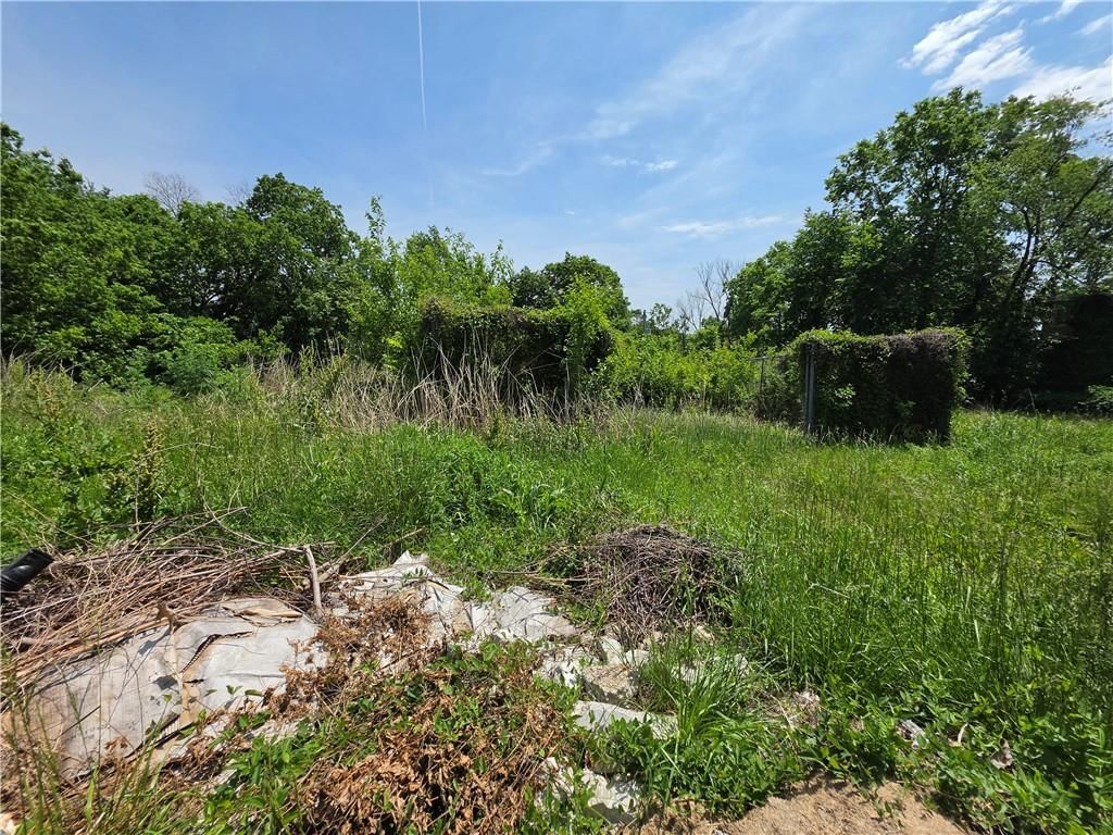 3725 Indiana Avenue — photo 4