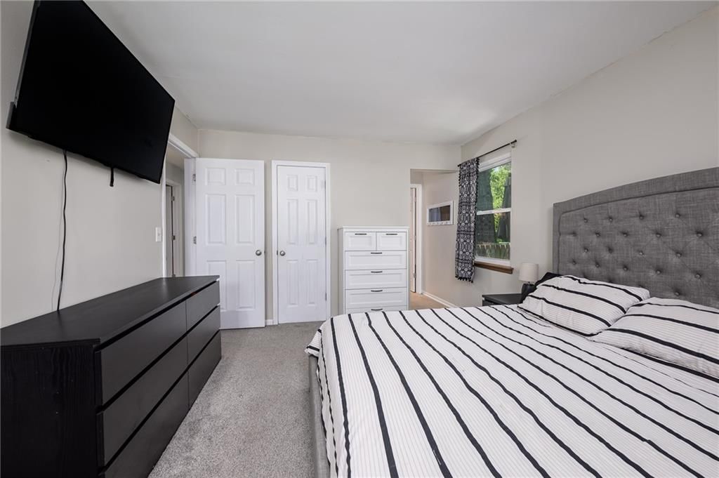 5808 Clark Circle — photo 11