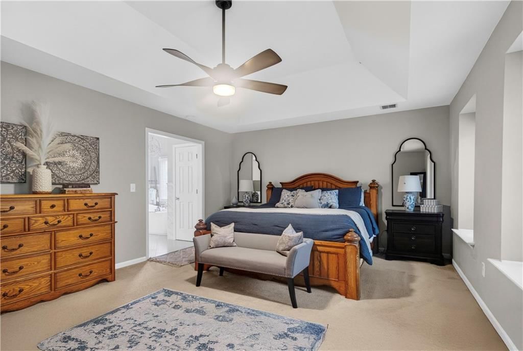 12037 S Hallet Street — photo 19