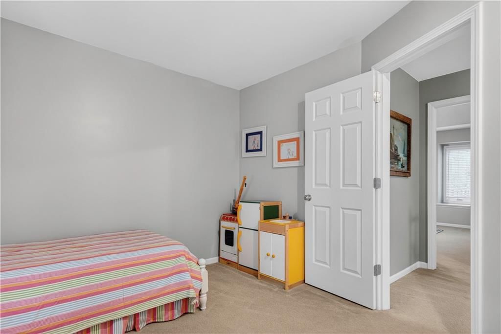 12037 S Hallet Street — photo 33