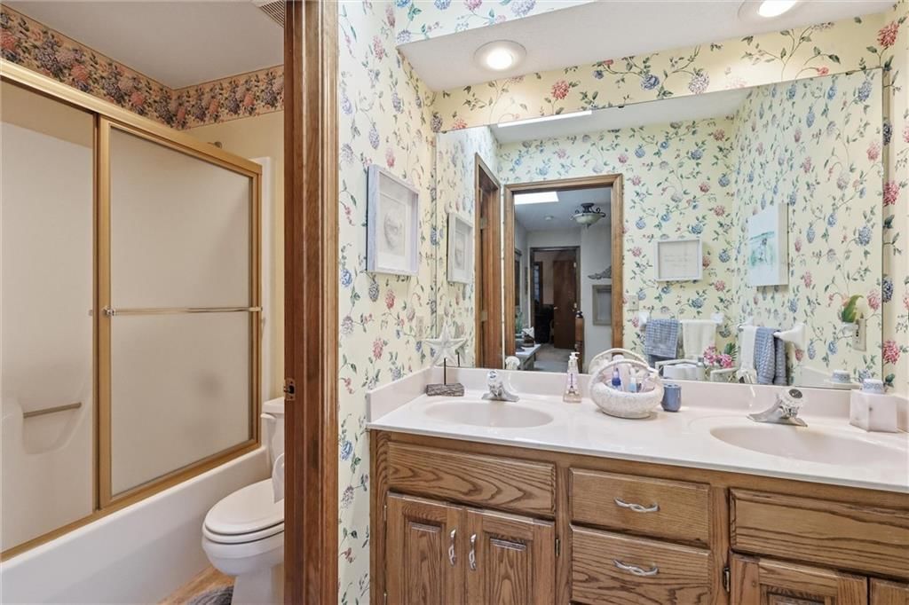 6626 Oak Ridge Drive — photo 20