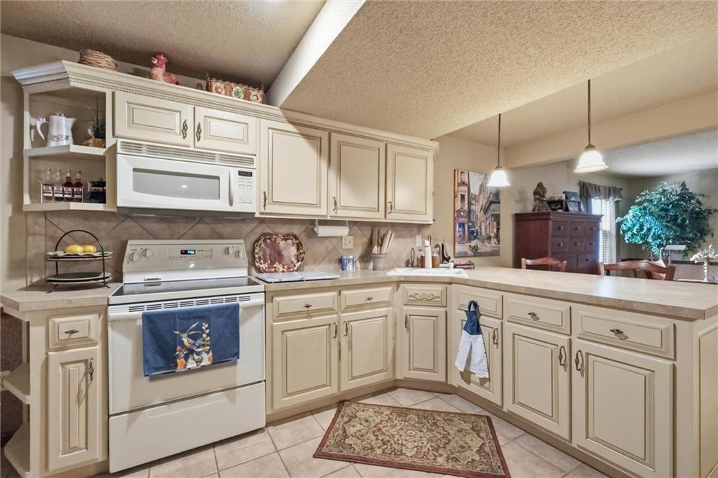 6626 Oak Ridge Drive — photo 26