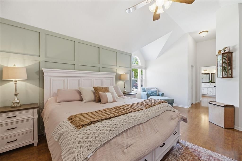 7638 N Pomona Avenue — photo 25