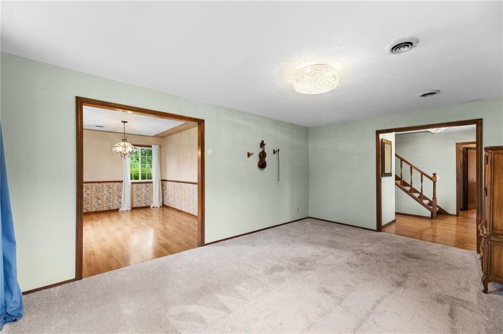 308 Canary Lane — photo 6