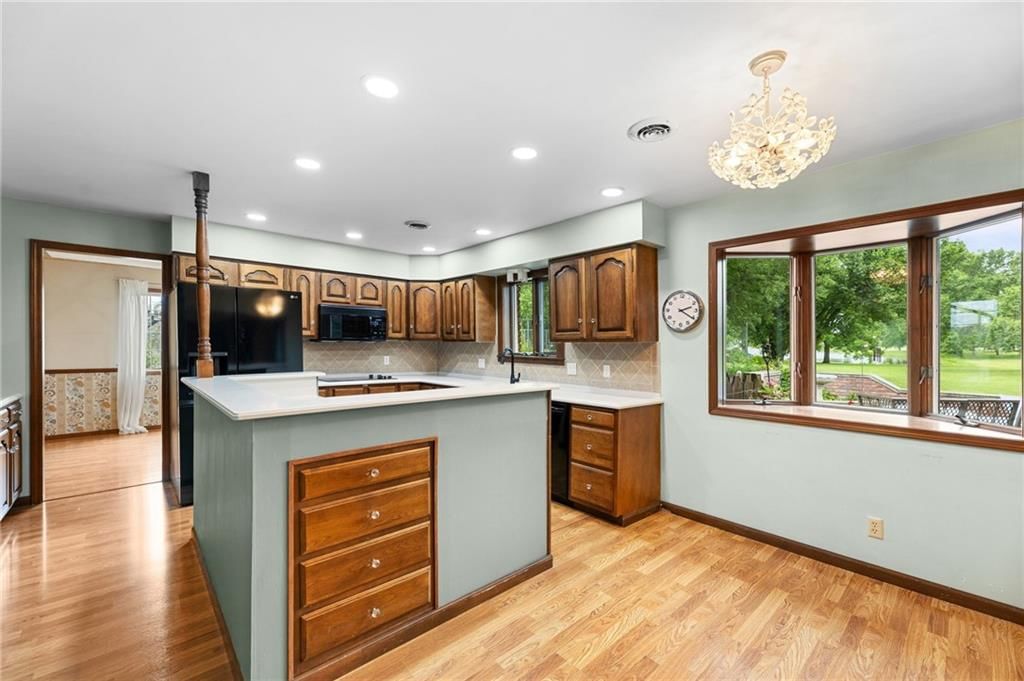 308 Canary Lane — photo 13