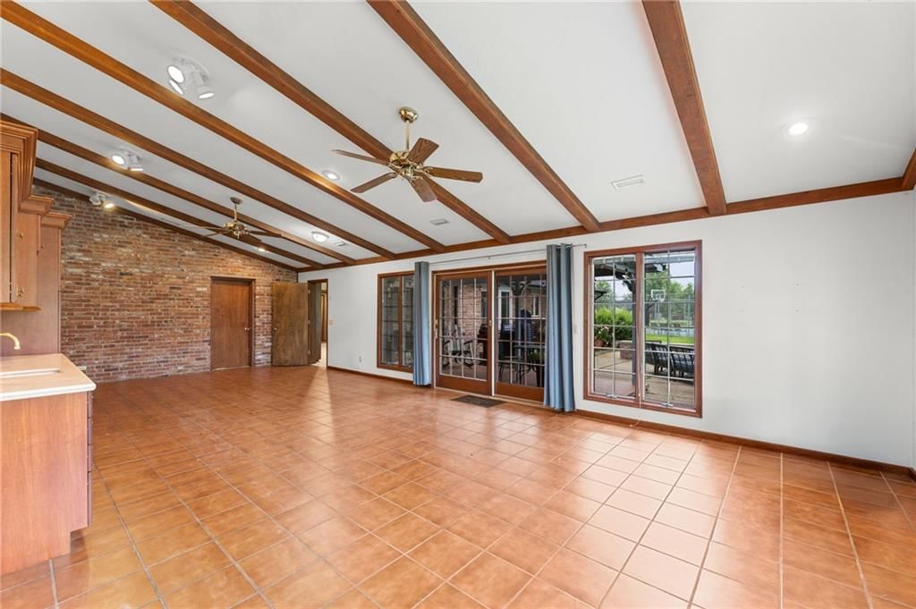 308 Canary Lane — photo 21