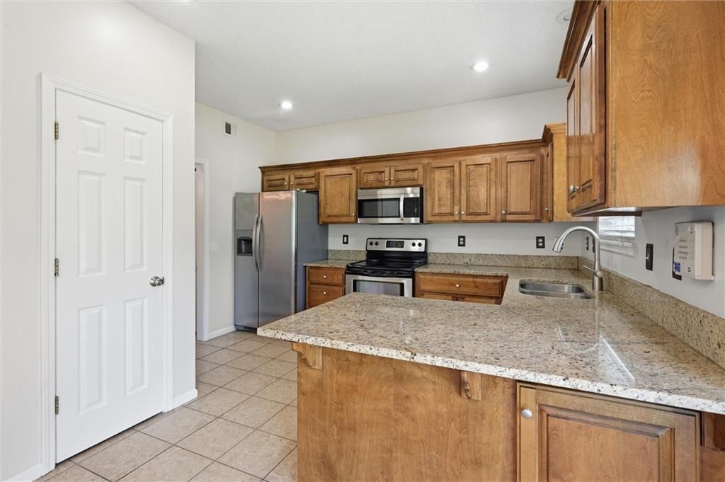 11448 Parkview Avenue — photo 7