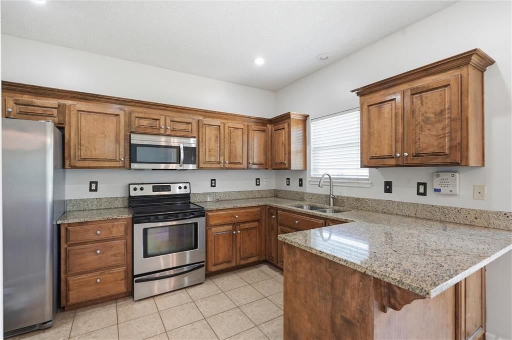 11448 Parkview Avenue — photo 11
