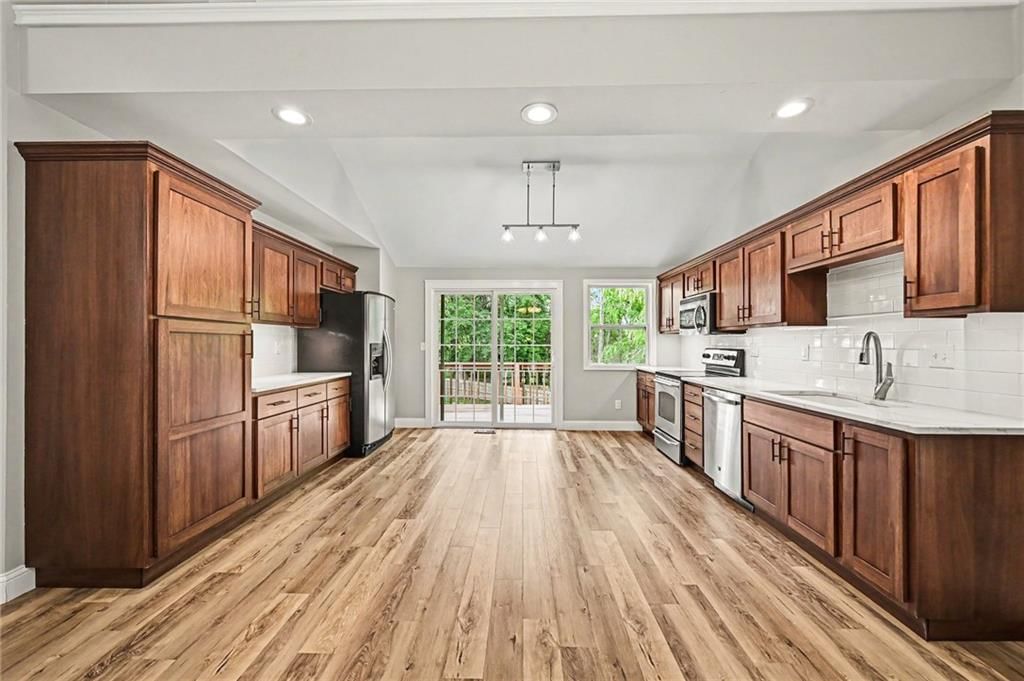 10311 NW 85th Court — photo 9